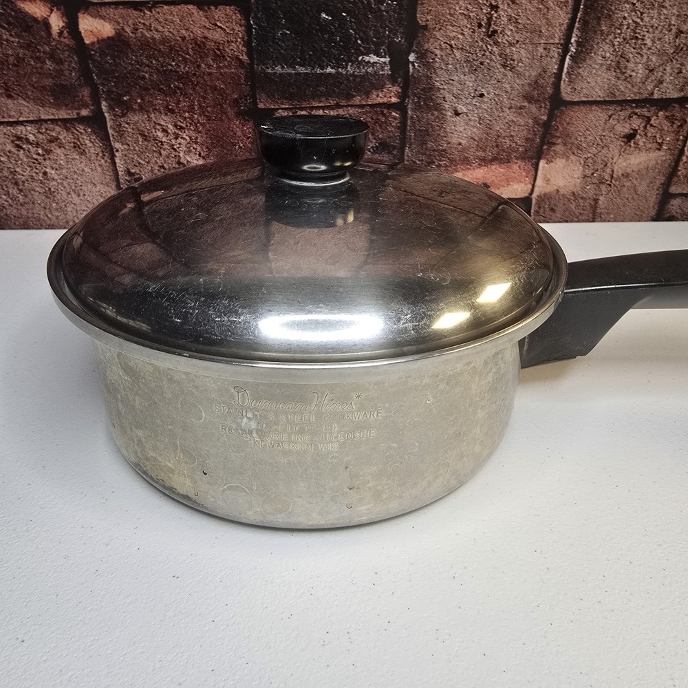 Vtg Duncan Hines Stainless Steel 1.5 Qt Sauce Pan Pot + Lid 3Ply 18/8 Regal Ware